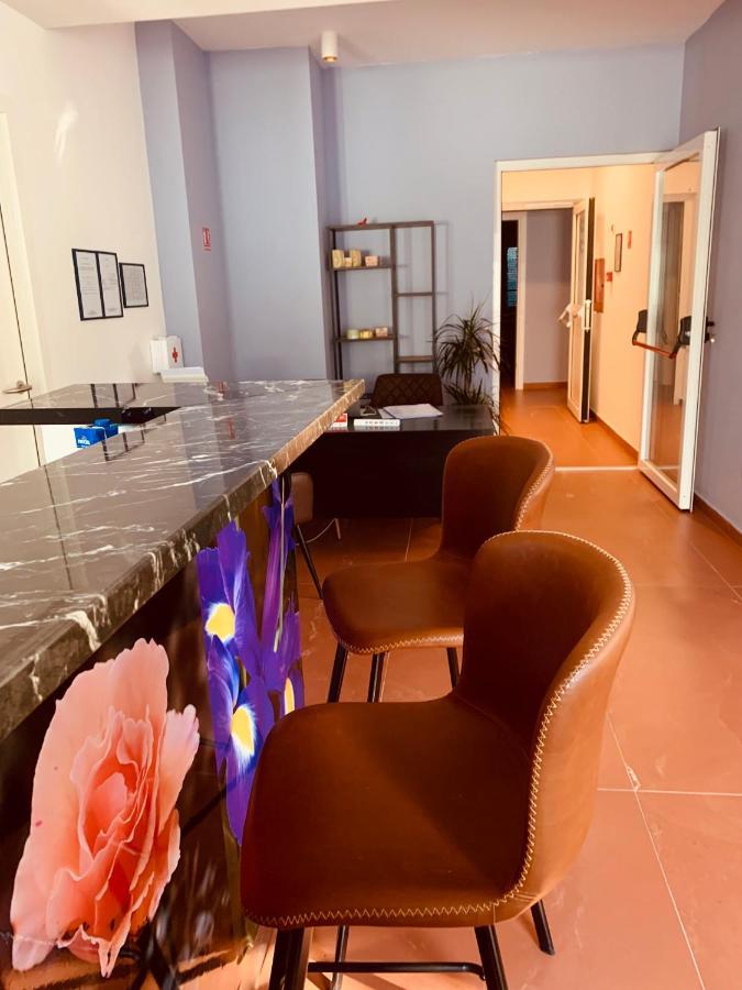 ספליט Hotel Elu Iris מראה חיצוני תמונה